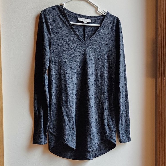 LOFT Dark Gray Polka Dot V-Neck Jersey Size XS - Picture 3 of 11